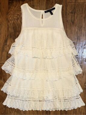 White House Black Market WHBM Cream Crochet Ruffle Layered Tank